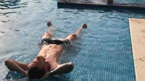 Messi, en la piscina Messi, en la piscina