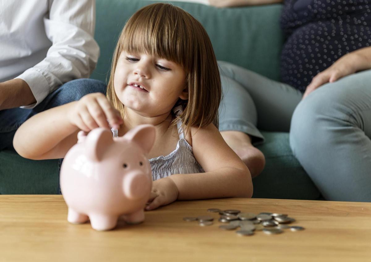 Ideas para educar a tus hijos a través de la paga