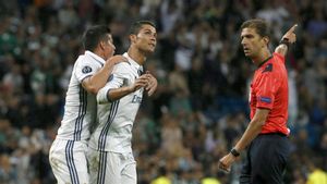 Los árbitros están beneficiando esta temporada al Real Madrid en todas las competiciones Los árbitros están beneficiando esta temporada al Real Madrid en todas las competiciones