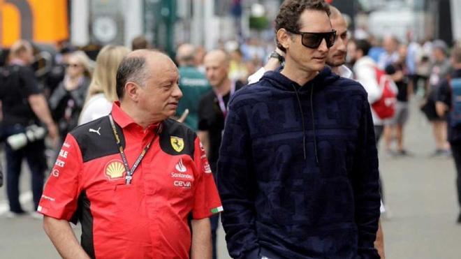 El presidente de Ferrari habla de las renovaciones de Leclerc y Sainz