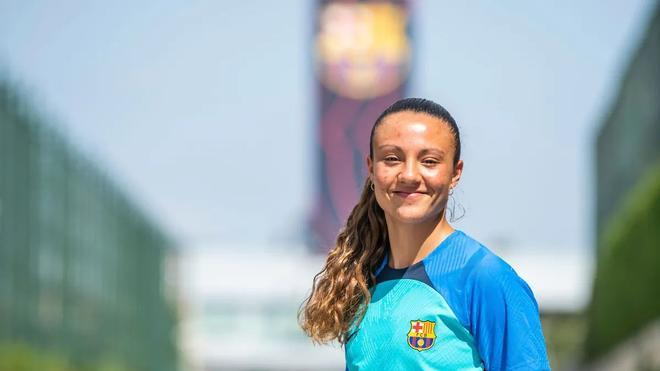 El Barça renueva a Emma Ramírez hasta 2024 y se la quedará esta temporada