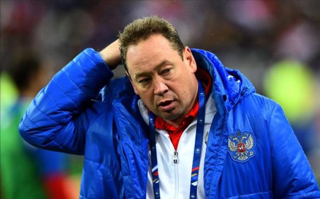 Slutski anunció su marcha minutos después de concluir el partido ante Gales Slutski anunció su marcha minutos después de concluir el partido ante Gales