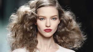 Método curly: La mejor forma para controlar tu cabello encrespado
