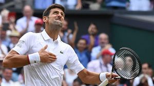Nole celebra el triunfo en Wimbledon Nole celebra el triunfo en Wimbledon