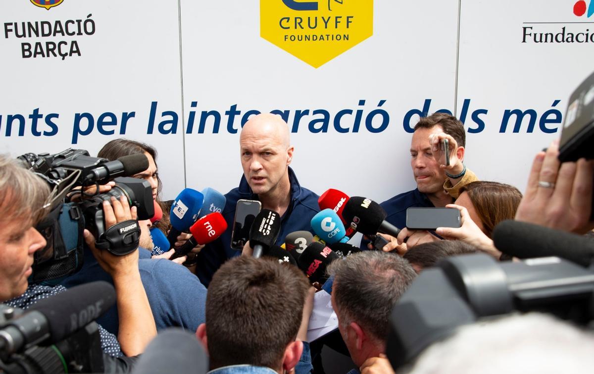 Jordi Cruyff: Frenkie de Jong está muy bien valorado en en club