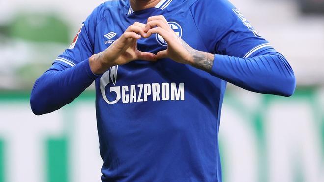 Dimite el representante de Gazprom en el consejo del Schalke 04
