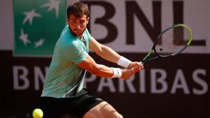 Pedro Martínez no pudo superar a Shapovalov Pedro Martínez no pudo superar a Shapovalov