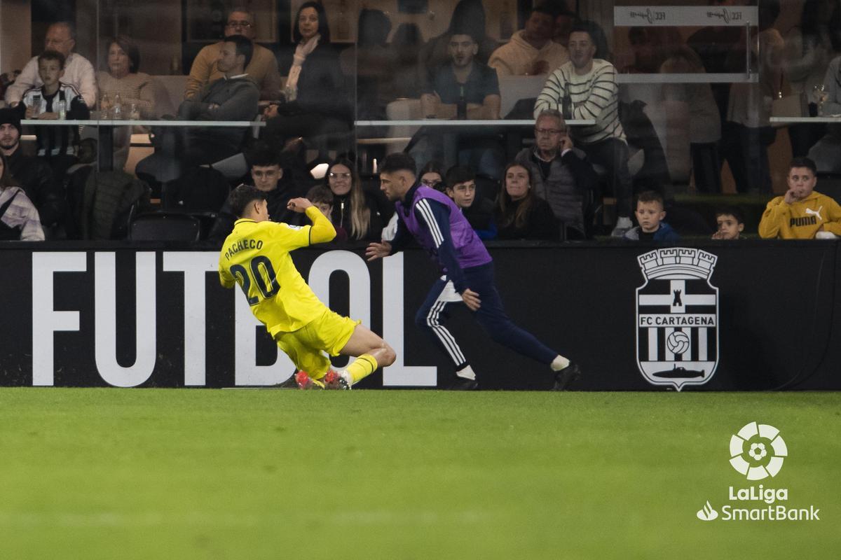 Resumen, goles y highlights del Cartagena 0 - 1 Villarreal B de la jornada 19 de LaLiga Smartbank