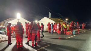 Equipos de rescate en Austria