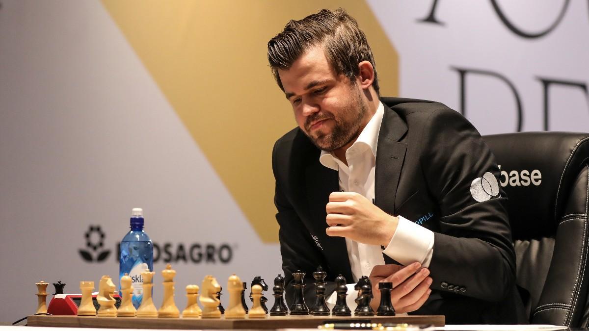 Ataque de nervios graduado Alerta Jaque mate” de Chess.com a Niemann