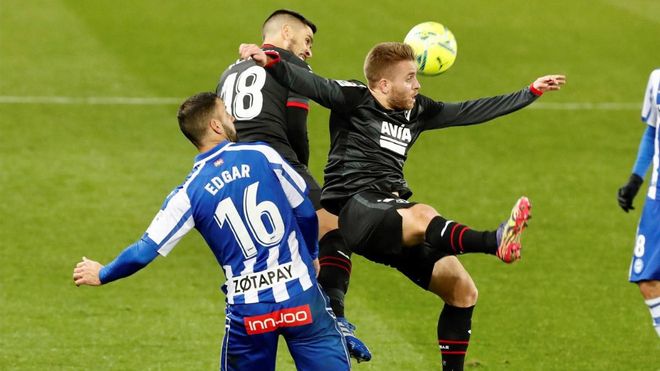 Imagen del duelo entre Alavés y Eibar de la primera vuelta Imagen del duelo entre Alavés y Eibar de la primera vuelta