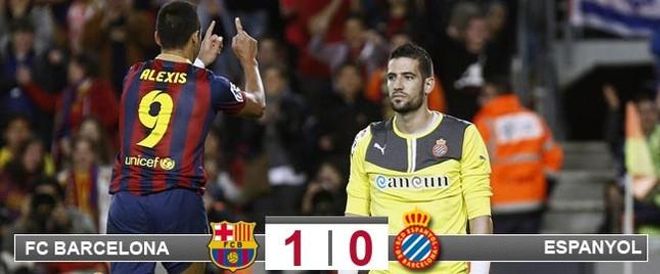 Alexis, celebrando su gol tras marcar el 1-0 Alexis, celebrando su gol tras marcar el 1-0