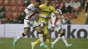 Resumen, goles y highlights del Rayo 2 - 1 Villarreal de la jornada 37 de LaLiga Santander