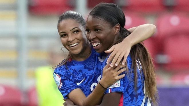 Francia destroza a Italia en la Eurocopa Femenina