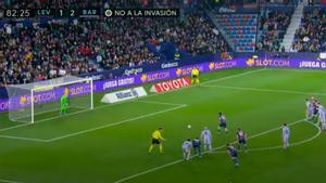 Levante - FC Barcelona | Lenglet comete penalti... y Melero lo transforma