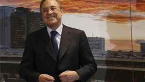 Florentino es, para los clubs, el responsable que está retrasando la nueva reglamentación sobre los derechos de televisión Florentino es, para los clubs, el responsable que está retrasando la nueva reglamentación sobre los derechos de televisión