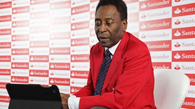 Pelé en una imagen del 2014 Pelé en una imagen del 2014