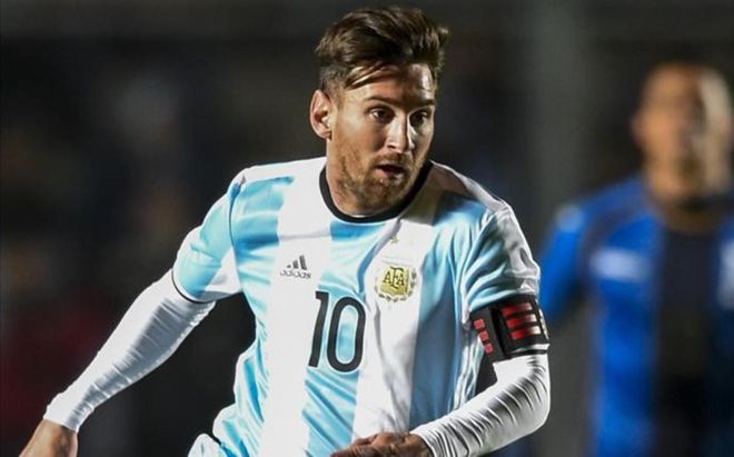 Messi sale vencedor de un juicio contra La Razón Messi sale vencedor de un juicio contra La Razón