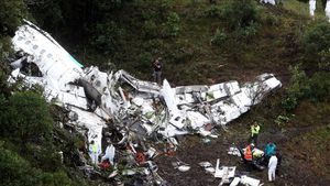 El accidente del avión de Lamía causó 71 muertes El accidente del avión de Lamía causó 71 muertes