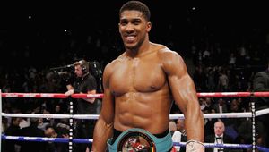 El campeón de la AMB y la OMB, Anthony Joshua El campeón de la AMB y la OMB, Anthony Joshua