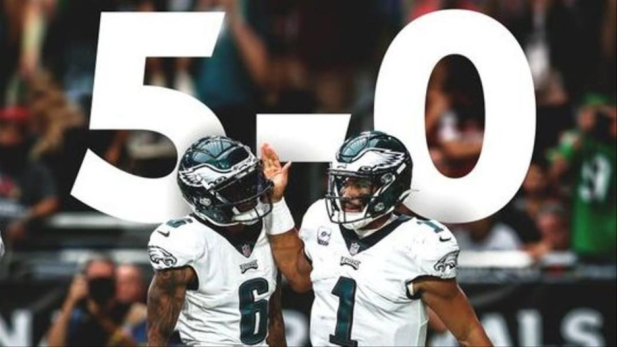 Eagles invictos ponen en juego la cima del Este ante Dallas