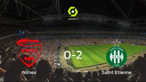 El AS Saint Etienne deja sin sumar puntos al Olimpique de Nimes (0-2) El AS Saint Etienne deja sin sumar puntos al Olimpique de Nimes (0-2)