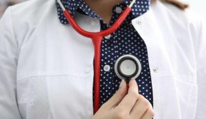 Expertos detectan un síntoma cardíaco relacionado con el coronavirus Expertos detectan un síntoma cardíaco relacionado con el coronavirus