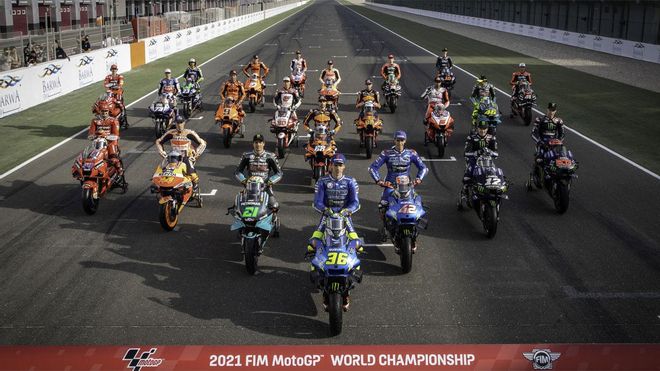 La foto oficial de grupo de MotoGP 2021, sin Marc Márquez La foto oficial de grupo de MotoGP 2021, sin Marc Márquez