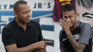 Neymar y su padre Neymar y su padre