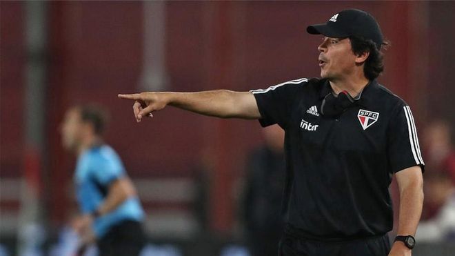 Fernando Diniz dirigía al Sao Paulo hasta el mes de enero Fernando Diniz dirigía al Sao Paulo hasta el mes de enero