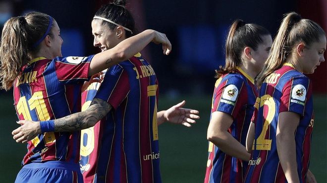 El FC Barcelona lidera la liga con cuatro partidos pendientes El FC Barcelona lidera la liga con cuatro partidos pendientes