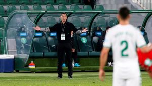 Jorge Almirón fue anunciado como entrenador del Elche el pasado agosto Jorge Almirón fue anunciado como entrenador del Elche el pasado agosto