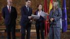 La ministra de Transporte junto al presidente de la Junta, el alcalde de Sevilla y la consejera de Fomento en la firma de la línea 3 del metro.