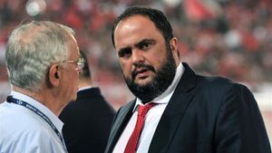 Evangelos Marinakis se ha recuperado del coronavirus Evangelos Marinakis se ha recuperado del coronavirus