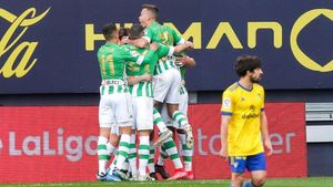 El Betis ha de continuar sumando puntos en aras de resguardar su puesto en competiciones europeas El Betis ha de continuar sumando puntos en aras de resguardar su puesto en competiciones europeas