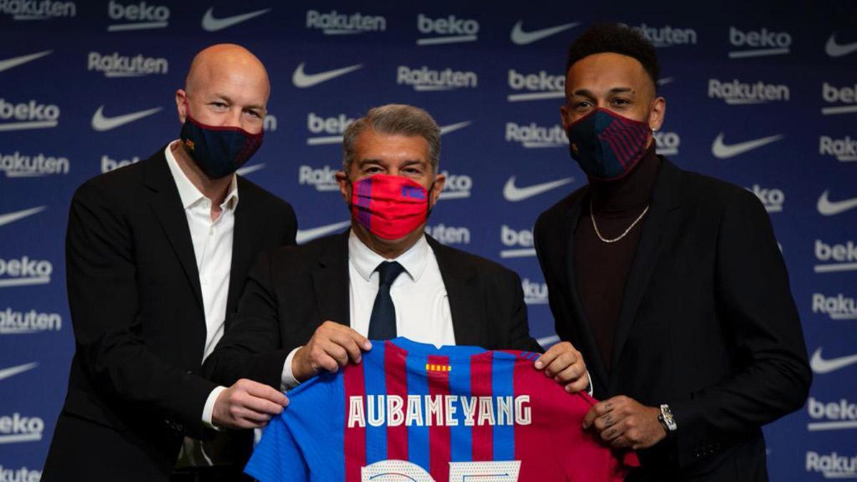 Aubameyang: Es un honor jugar en el Barça
