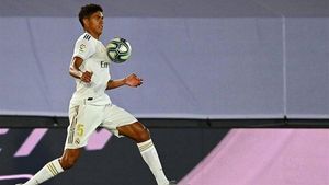 Varane: Ganará el que demuestre ser mejor el día del City Varane: Ganará el que demuestre ser mejor el día del City