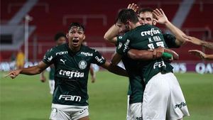 Los jugadores del Palmeiras celebran el tercer gol contra el River Los jugadores del Palmeiras celebran el tercer gol contra el River