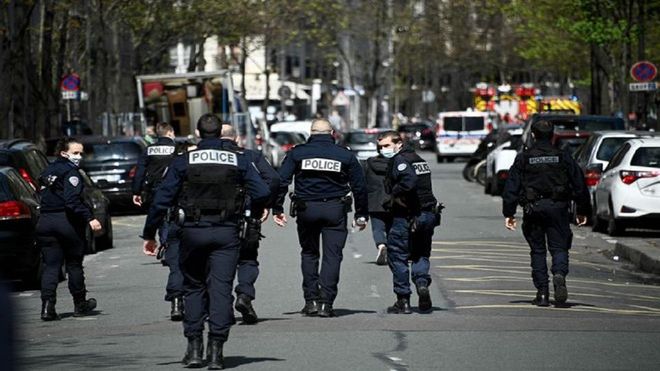 Un tiroteo en París deja un muerto y un herido en la capital francesa Un tiroteo en París deja un muerto y un herido en la capital francesa