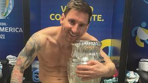 Así celebró Messi en el vestuario la victoria en la Copa América