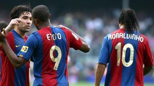 Deco - Etoo - Ronaldinho, un tridente único Deco - Etoo - Ronaldinho, un tridente único