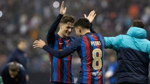Pedri y Gavi, claves en la conquista de la Supercopa de España