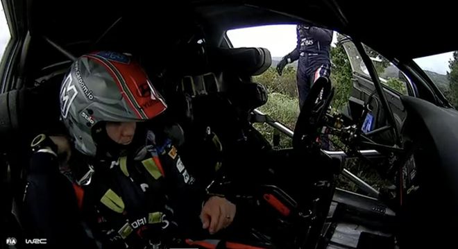 Tänak, KO en Cerdeña y Ogier, nuevo líder
