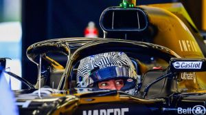 Fernando Alonso, al volante del RS18 Fernando Alonso, al volante del RS18