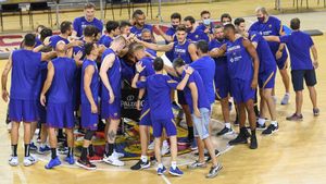 Primer entrenamiento del Barça al completo en el Palau Primer entrenamiento del Barça al completo en el Palau