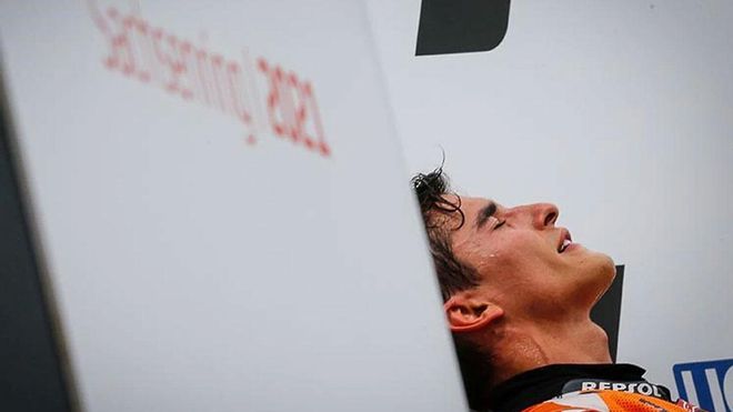 Marc Márquez, emocionado tras su triunfo en Sachsenring Marc Márquez, emocionado tras su triunfo en Sachsenring