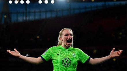 Arsenal - Wolfsburgo | El gol de Pauline Bremer