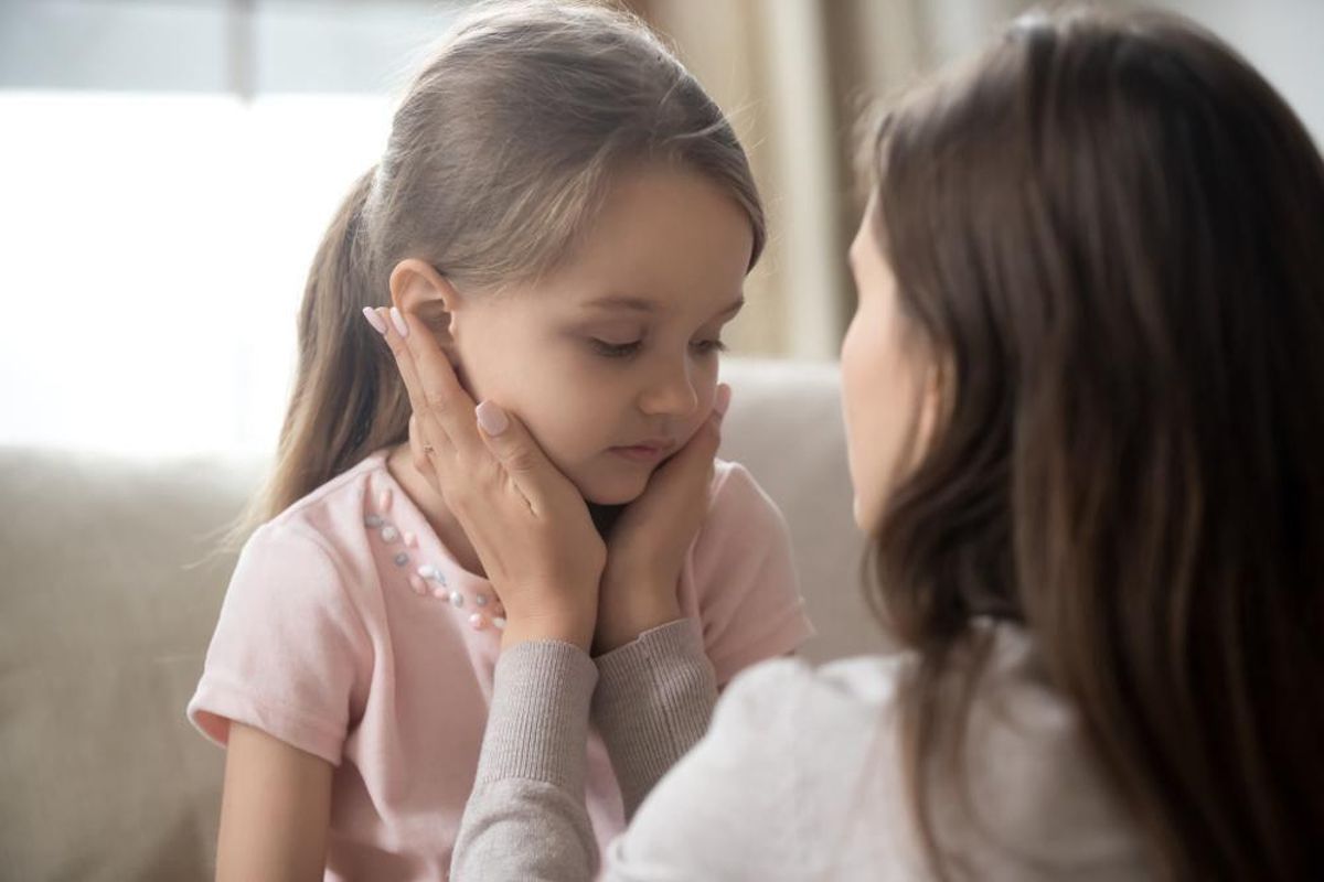 Explicar las consecuencias supone aprendizaje; los castigos son solo punitivos. Explicar las consecuencias supone aprendizaje; los castigos son solo punitivos.