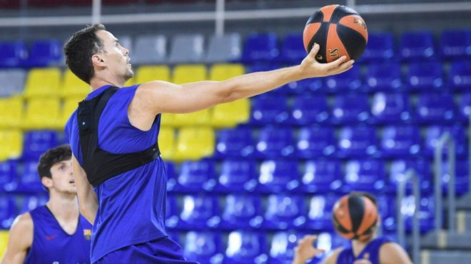 Kyle Kuric se ha sometido este lunes a una intervención quirúrgica Kyle Kuric se ha sometido este lunes a una intervención quirúrgica