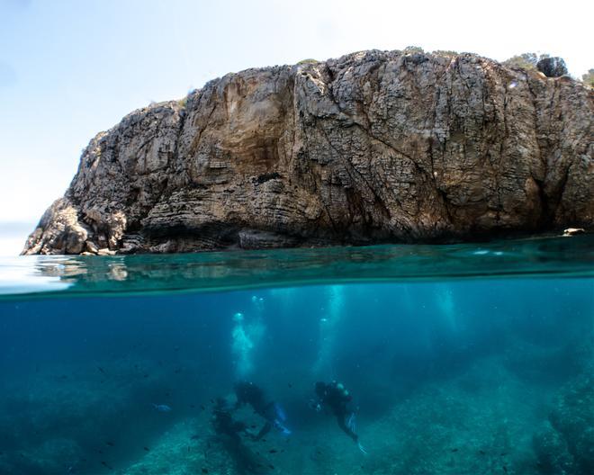 Los mejores puntos de buceo de España para descubrir este verano